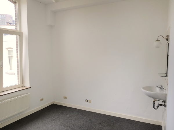 Mooie, representatieve kamer van 12 m2 in Venlo